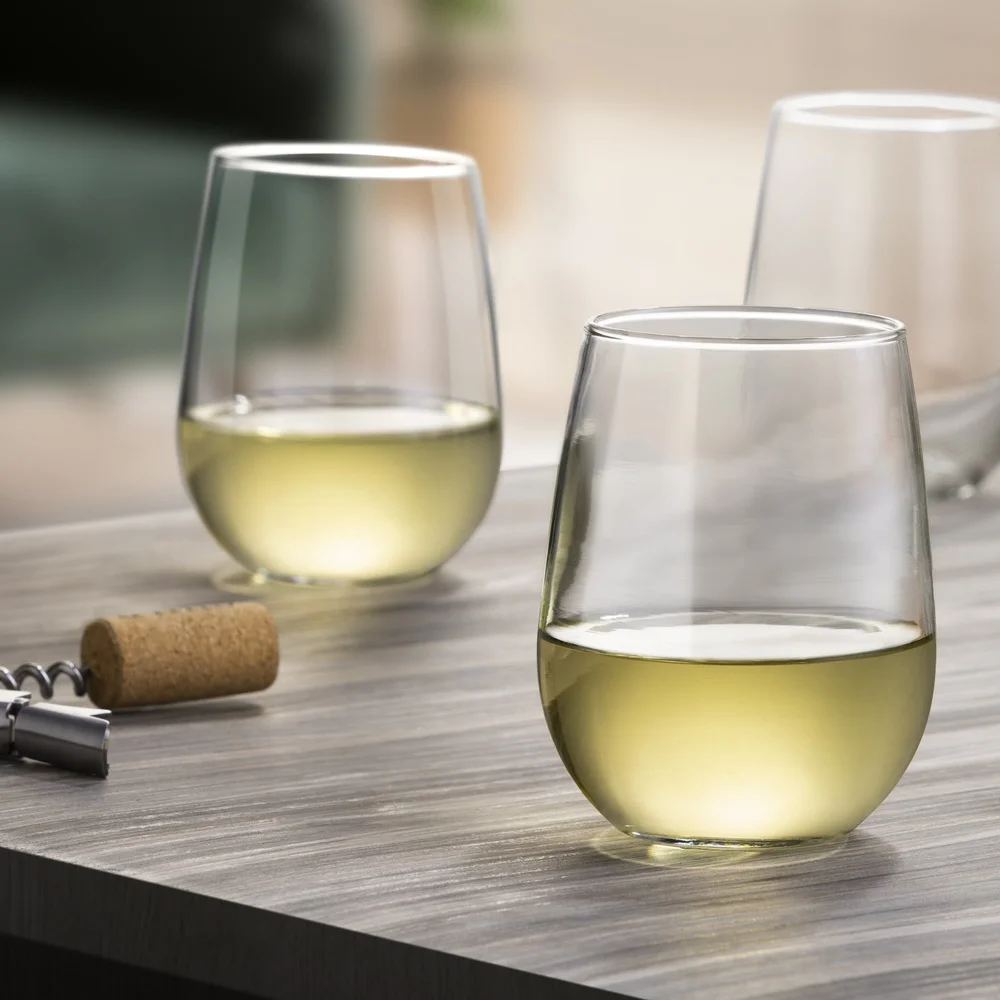 Decor and Comfort wine glasses